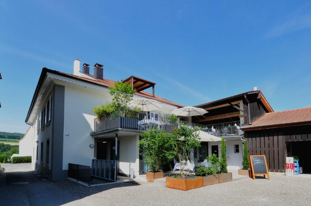 Roeschenzerhof Hotel